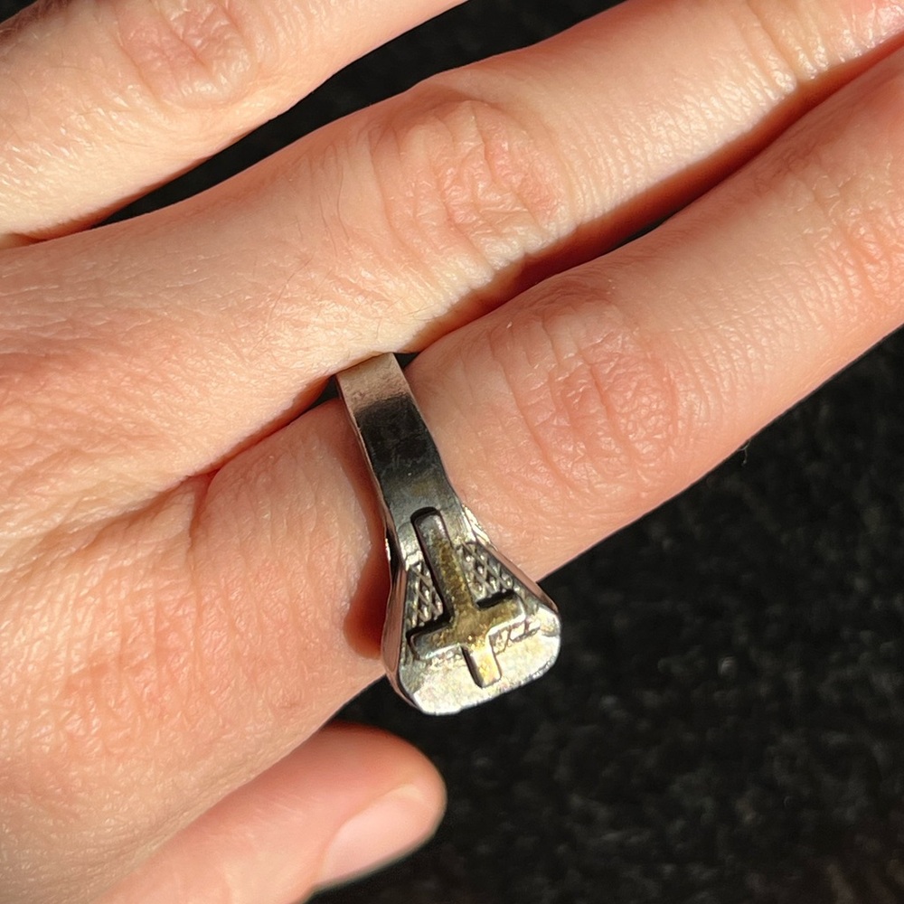 Men’s Nail Cross Ring Size 10